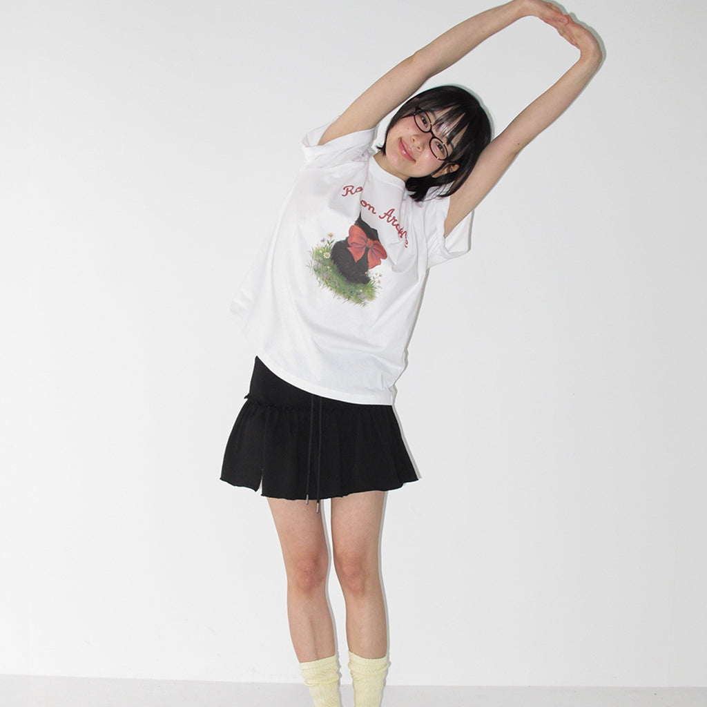 [RONRON] New Ribbon Cat Basic Fit T-Shirt / 2 Colors