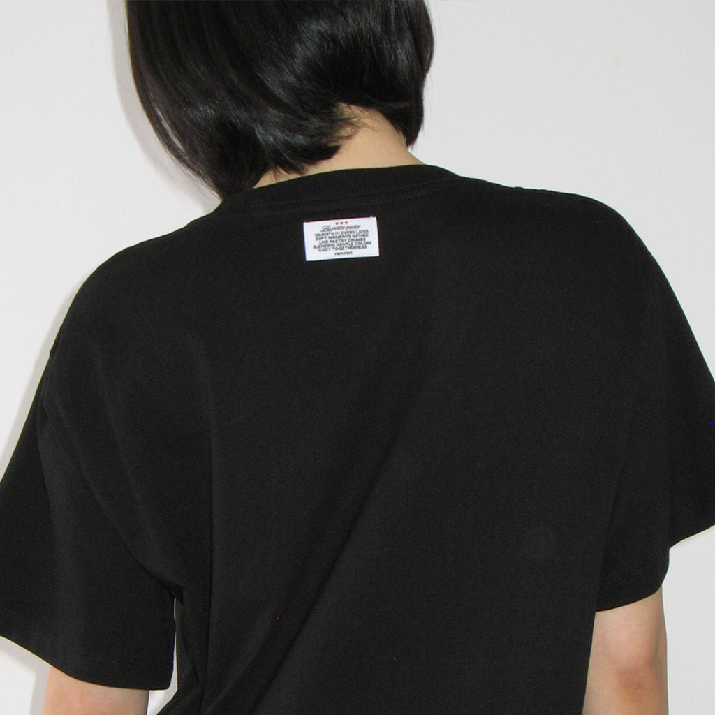 [RONRON] New Ribbon Cat Basic Fit T-Shirt / 2 Colors