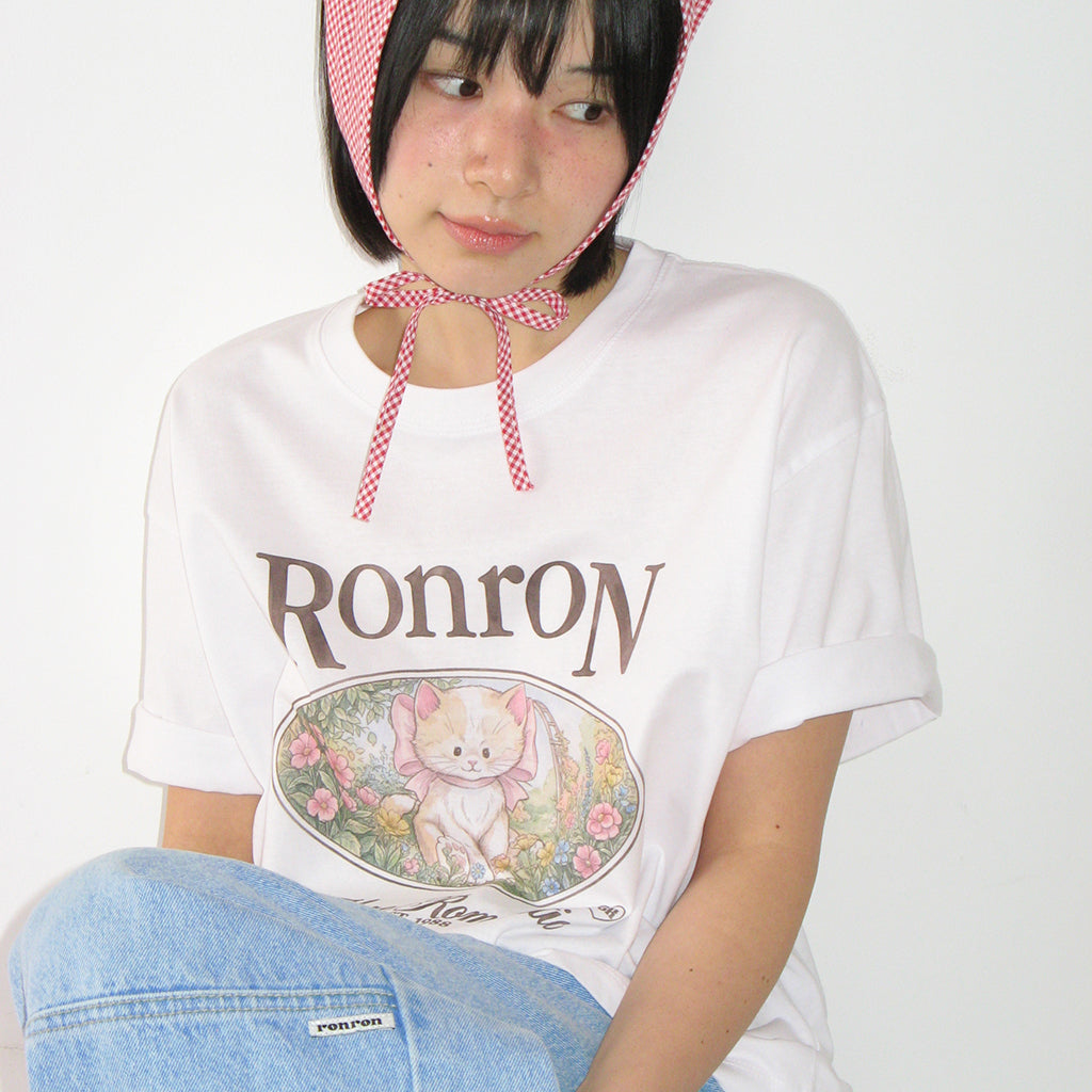 [RONRON] Flower Cat Over Fit T-Shirt / White