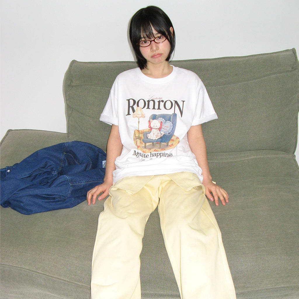 [RONRON] Quiet Cat Over Fit T-Shirt / White