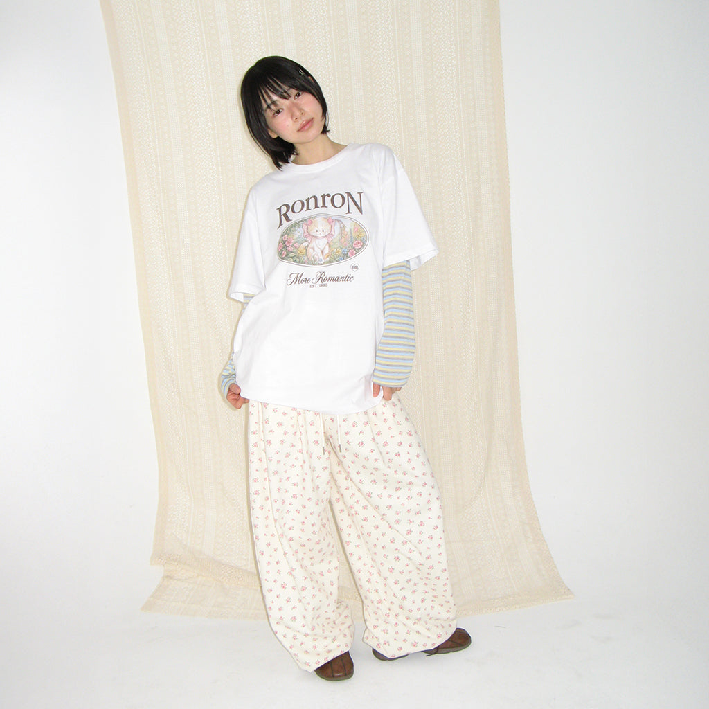 [RONRON] Flower Cat Over Fit T-Shirt / White
