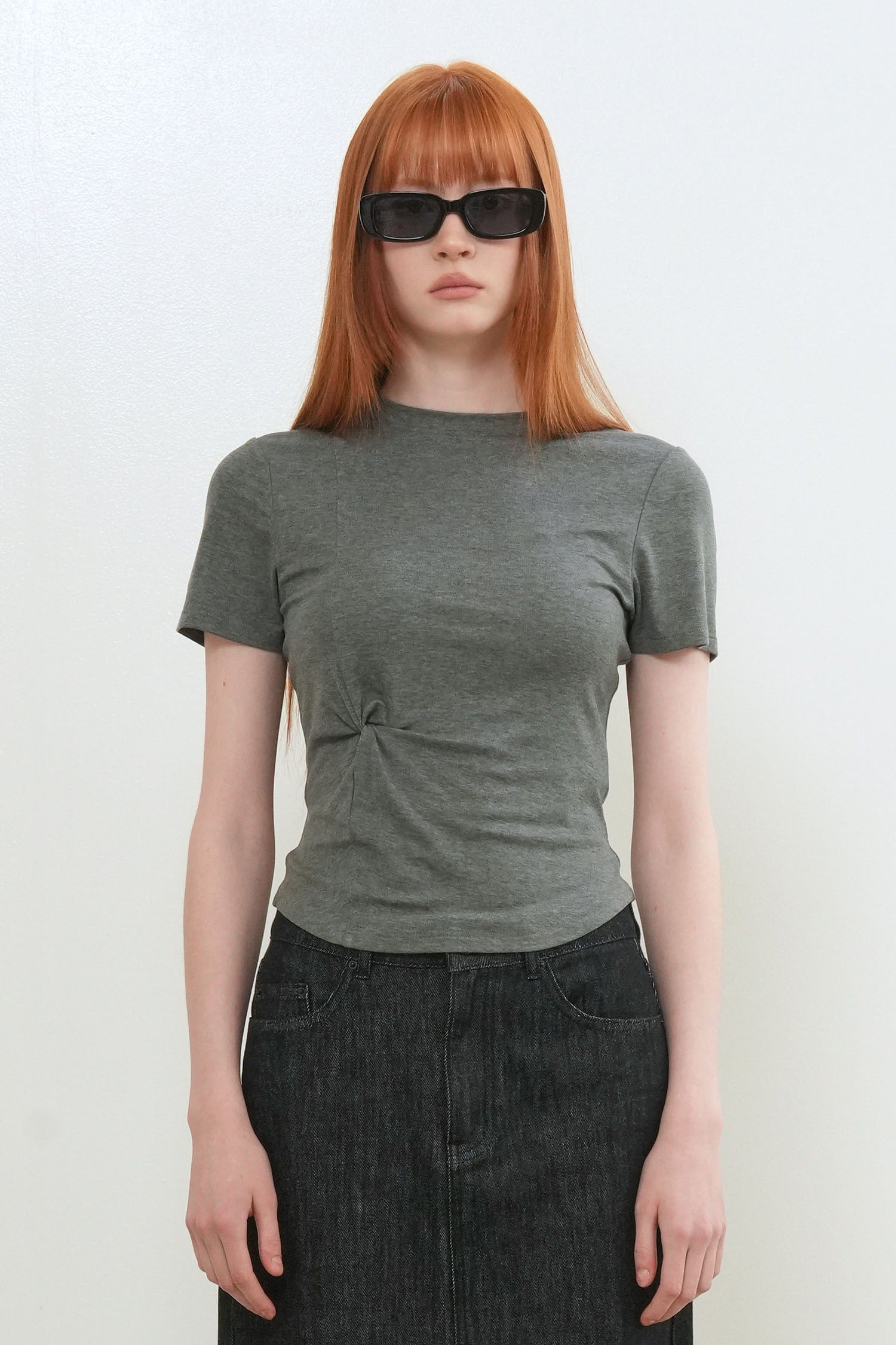 [General Idea] Acetate Twist Short-Sleeve T-Shirt / Charcoal