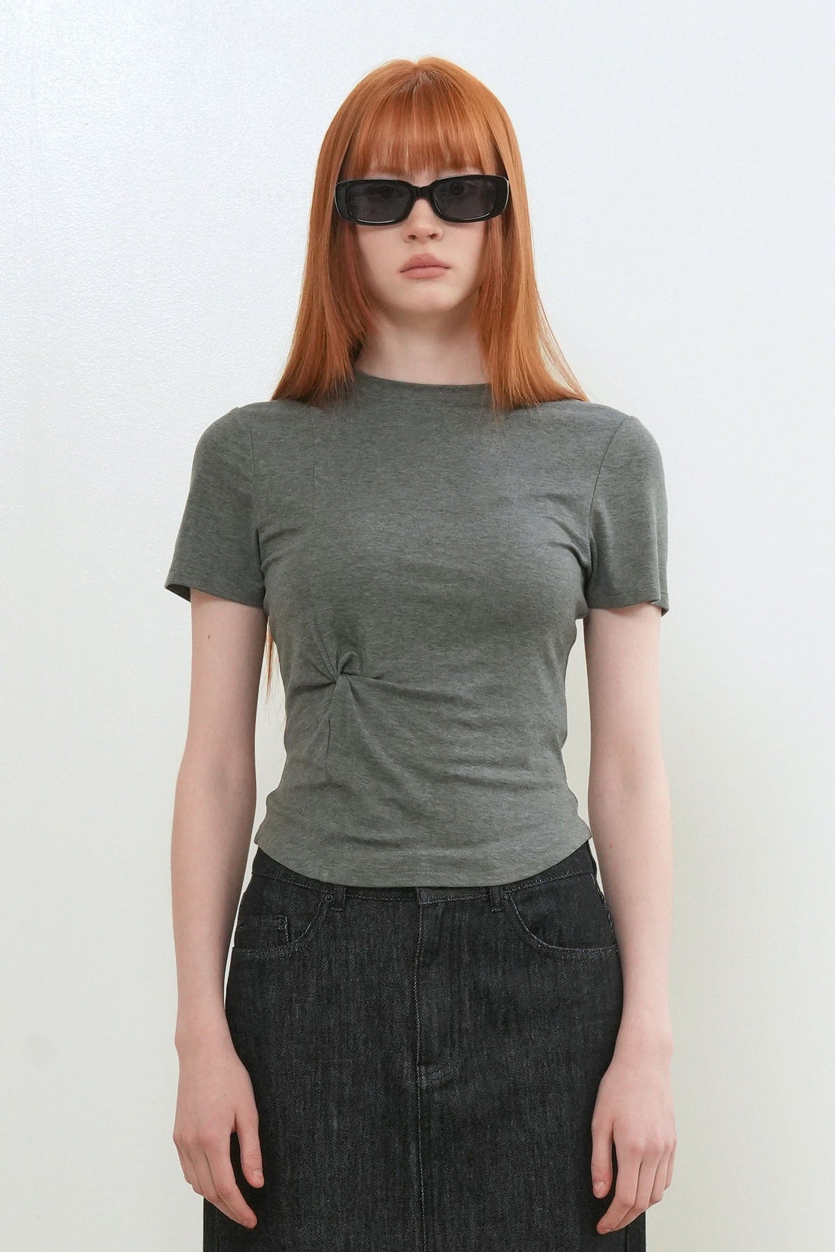 General Idea Acetate Twist Short-Sleeve T-Shirt Charcoal detail 2