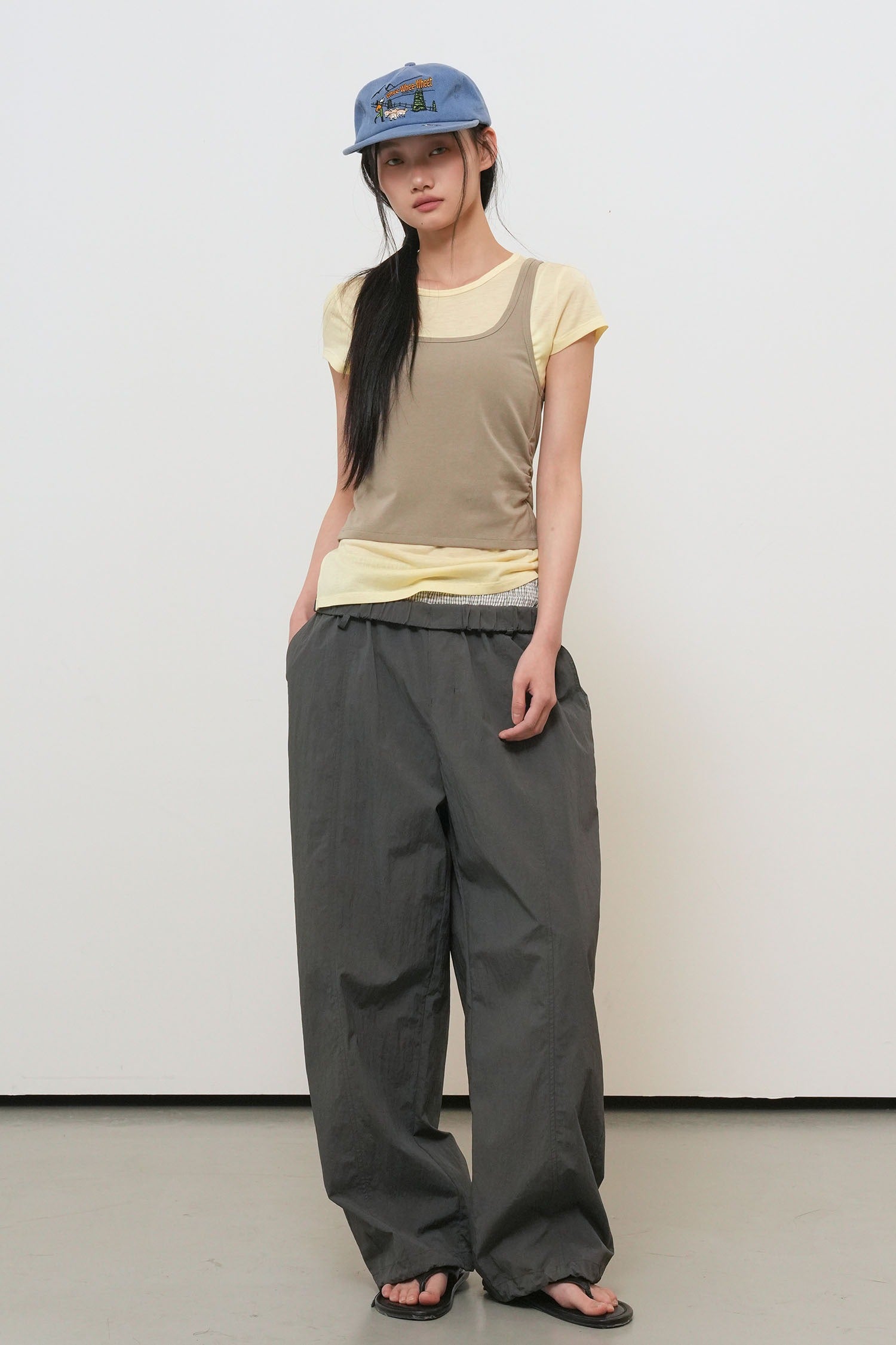 [General Idea] WOMAN Two Way Color Layered T-Shirt / Beige