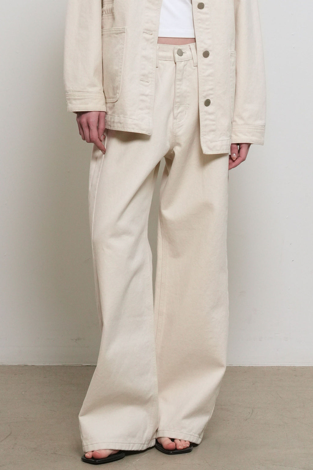 [General Idea] Snap Detail Wide Denim Pants / Ivory