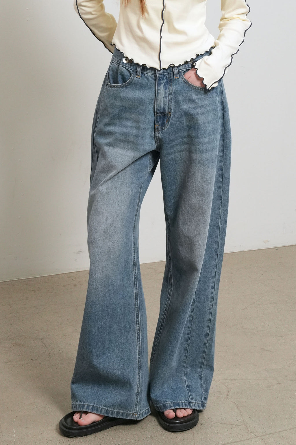 [General Idea] Snap Detail Wide Denim Pants / Blue