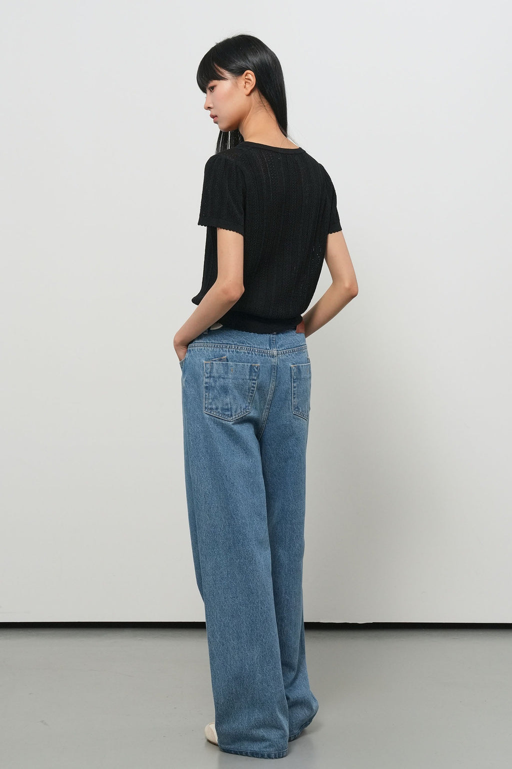 [General Idea] Punching Scallop Half Cardigan / Black