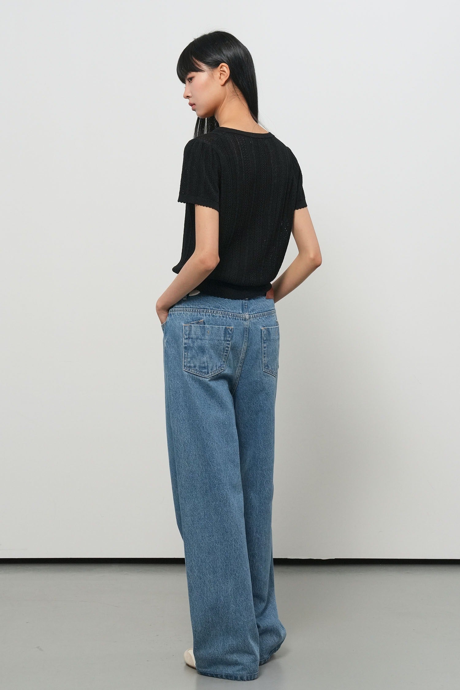 [General Idea] Punching Scallop Half Cardigan / Black