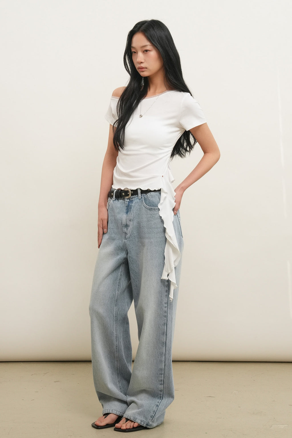 [General Idea] Mesh Trimming One Shoulder T-Shirt / White