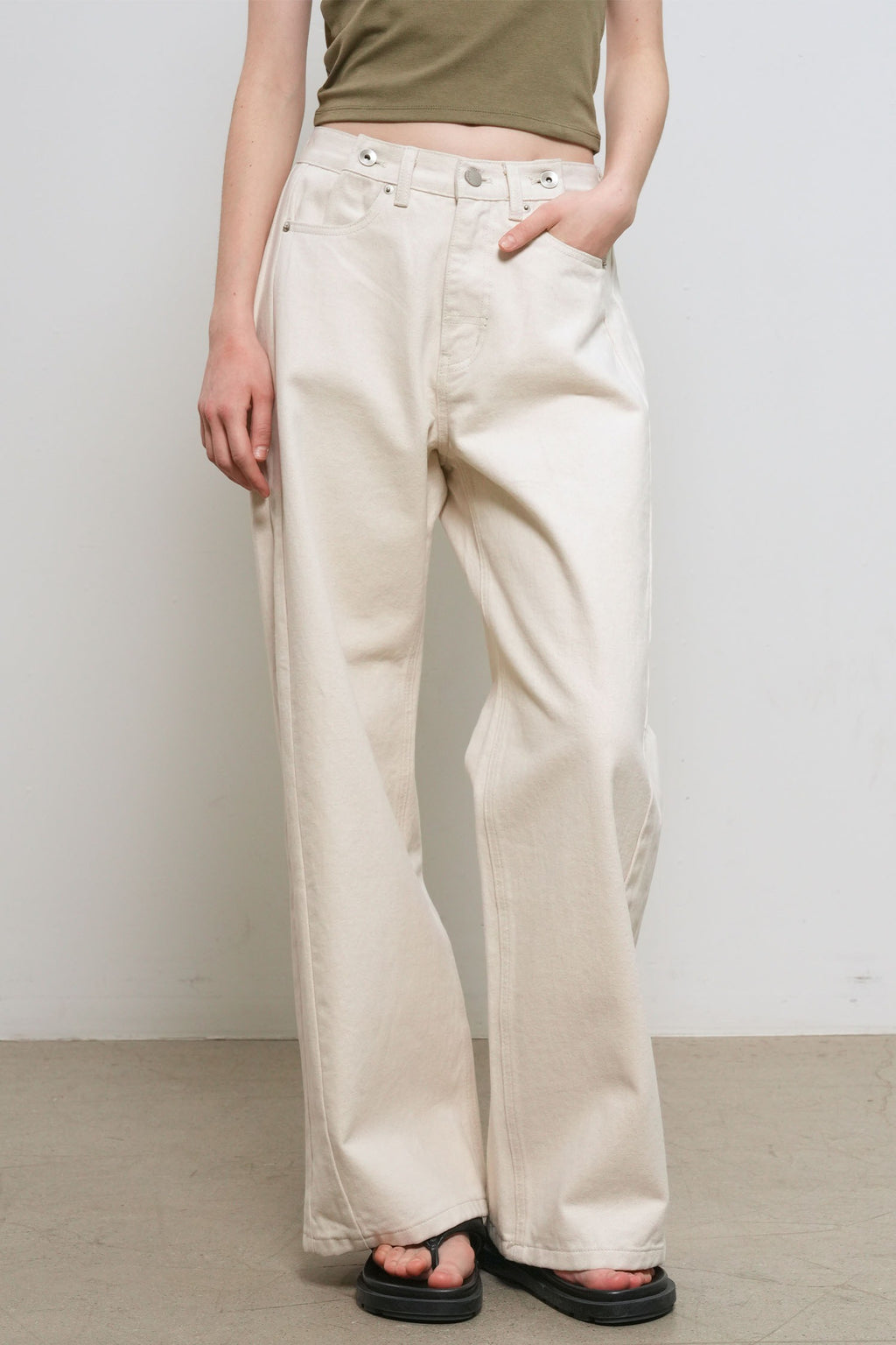 [General Idea] Snap Detail Wide Denim Pants / Ivory