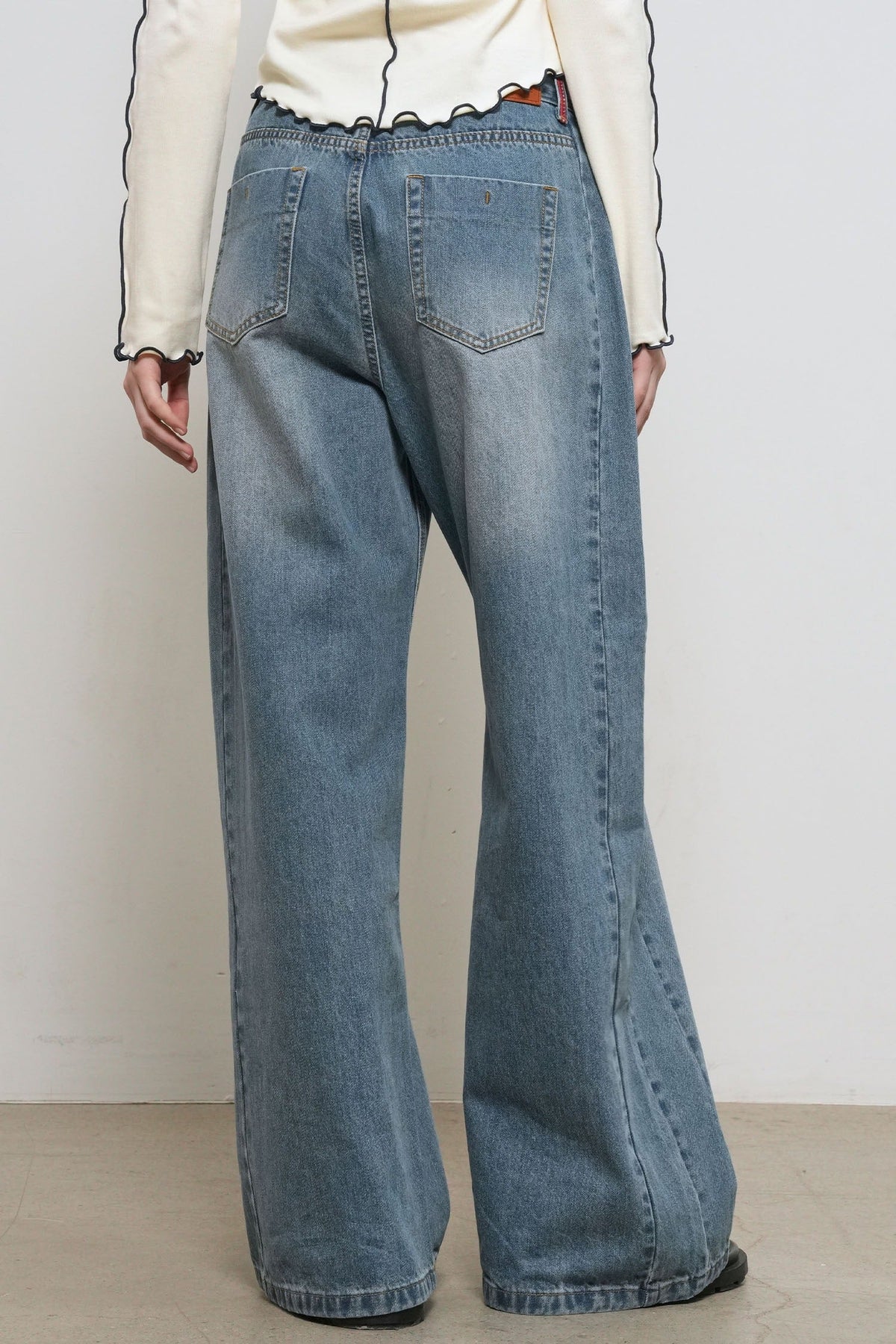 General Idea Snap Detail Wide Denim Pants Blue detail 3